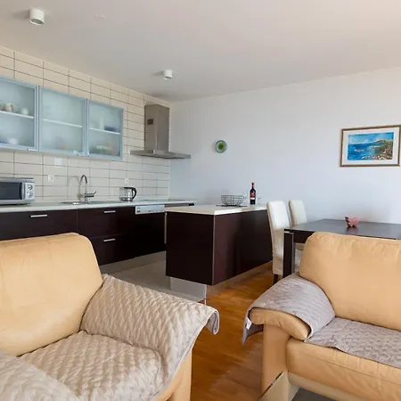 Jolie Iii Σπλιτ